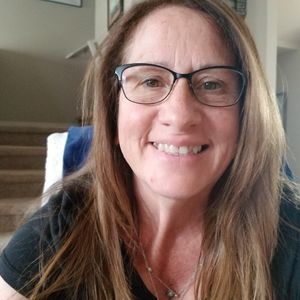 Meet your Posher, Liz